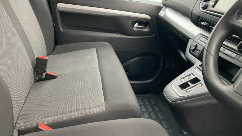 Toyota Proace Verso 100kW Shuttle Long 50kWh 5dr Auto Electric Estate